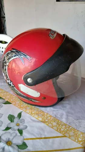 Vendo capacete infantil