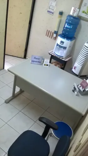 Área hospitalar! Excelente sala, frente rua, melhor local, reformada!!