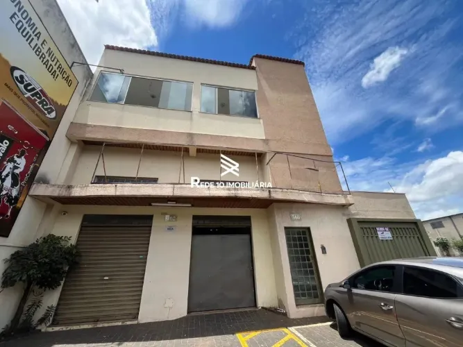 Prédio à venda, 3 quartos, 1 suíte, 3 vagas - Bairro SANTA ROSA, Uberlândia MG