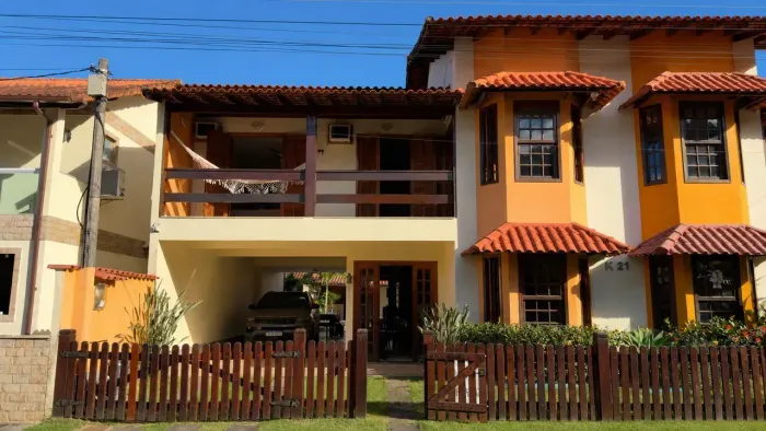 CASA EXCLUSIVA EM GARATUCAIA CONFORTO, LAZER E PRAIA A POUCOS PASSOS