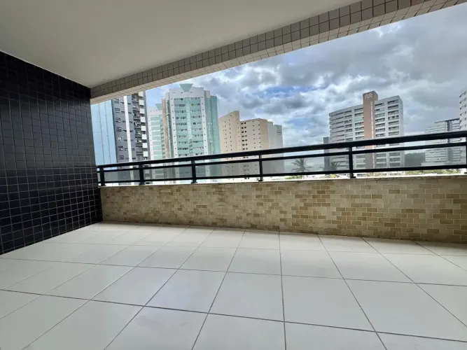 Apartamento 3 Suítes Vista Mar Ed. Porto Madero | Ponta do Farol