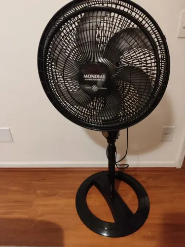 Ventilador de coluna MONDIAL 220V