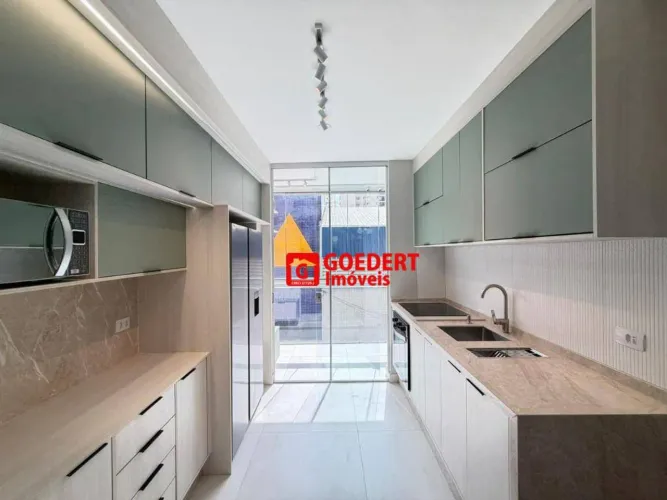 Apartamento Studio Condomínio First com 1 dormitório para alugar, 38 m² por R$ 4.172/mês -