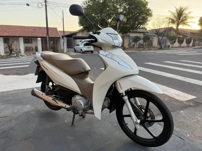 Biz 125 2020 vendo no boleto