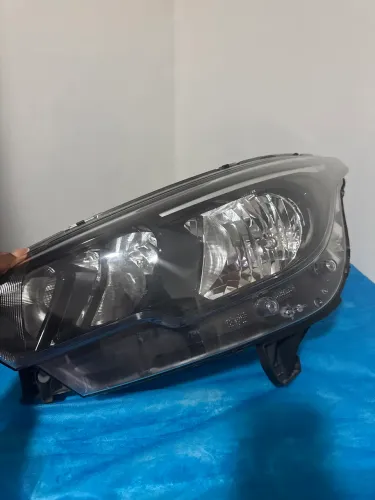 Farol Fiat Argo