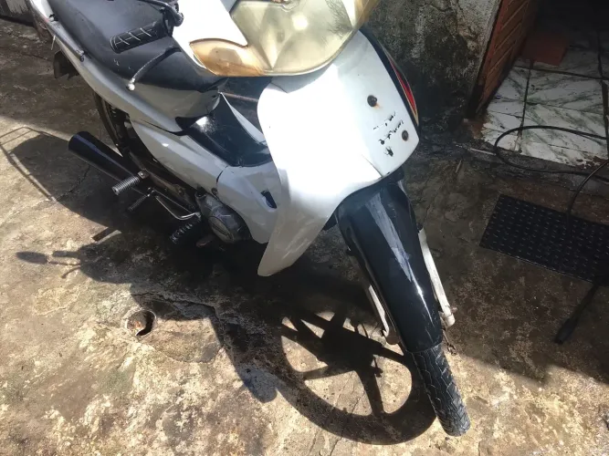 Moto para uso de trabalho