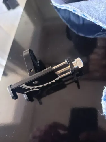 Suporte de celular para moto