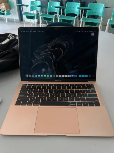 MACBOOK AIR EM PERFEITO ESTADO
