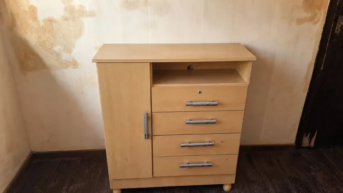CÔMODA DE ROUPA