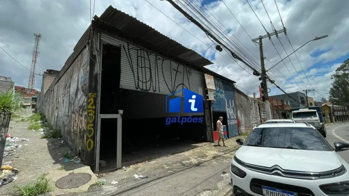 Galpão com 390 m² em Itaquera - São Paulo/SP