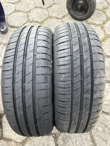 2 pneus 195/65/15 Goodyear