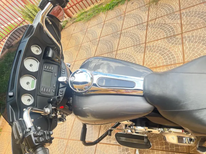 Harley Davidson street troco por BMW s1000rr