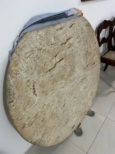 Tampo de Mesa em Mármore travertino ?para vender logo?