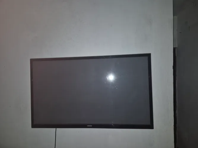 Televisão Samsung 38 Polegadas 