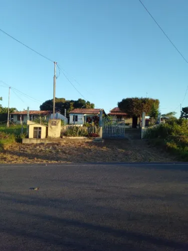 Mini chácara medindo 37m comprimento por 9,30m largura