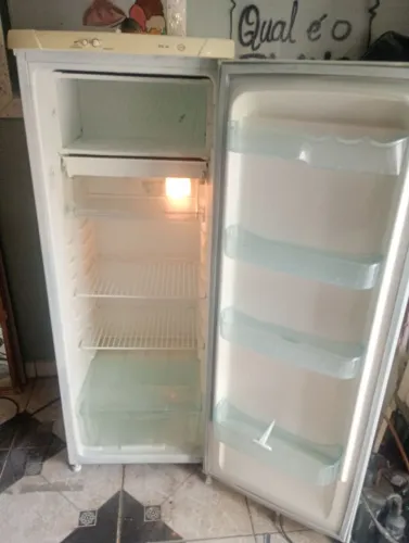Geladeira Electrolux