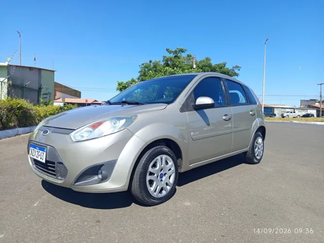 Ford Fiesta 1.6 8V Flex/class 1.6 8V Flex 5P 2013