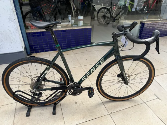 Bicicleta Gravel Sense Versa Evo TAM 19