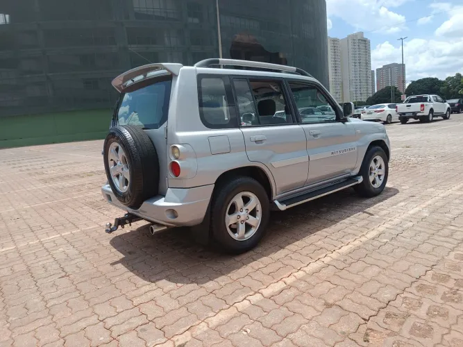 Mitsubishi Pajero TR4 2.0/ 2.0 Flex 16V 4X4 Aut. 2009