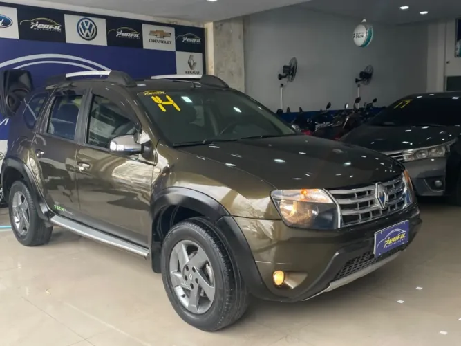 Renault Duster Dynamique 2.0 Hi-flex 16V Aut. 2014