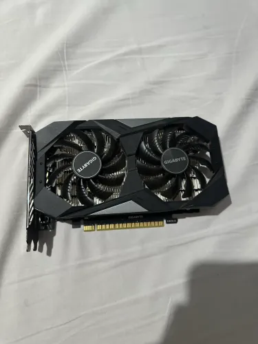 Vendo GTX 1650 4G