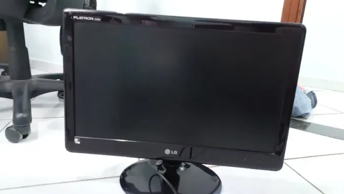 Monitor LG Full HD 20 polegadas
