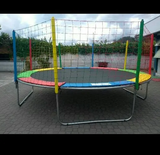 Cama elástica pula pula   piscina de Bolinhas 