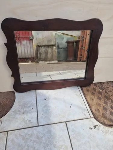 Espelho De Parede Em Imbuia