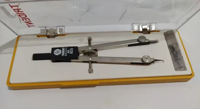 Compasso Técnico Trident, Escalímetro, Par de Esquadros