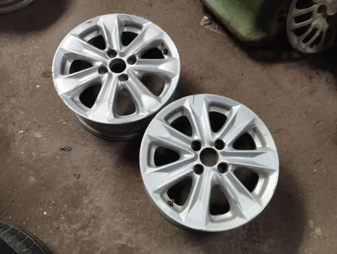 Par de Rodas Honda Fit City Lx, Lxl, Exl Aro 15 4x100