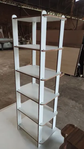 Rack expositor multiuso desmontável MDF prateleiras