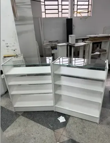 Kit balcão vitrine com vidro superior MDF