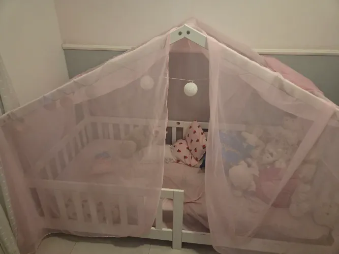 Cama infantil casinha