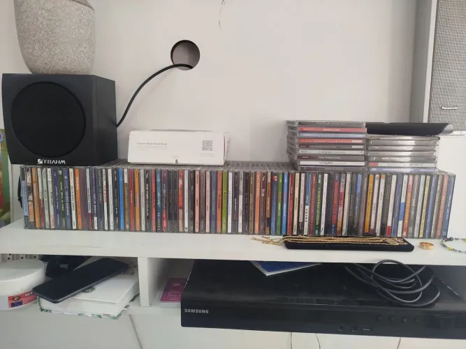 Coleção de CDs Variados - Música para Todos os Gostos