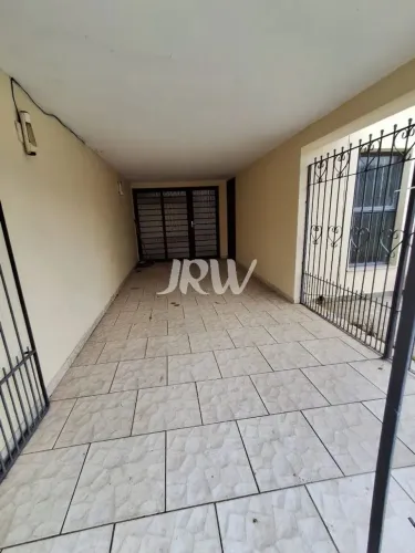 CASA A VENDA NO BAIRRO CENTRO NA CIDADE DE INDAIATUBA