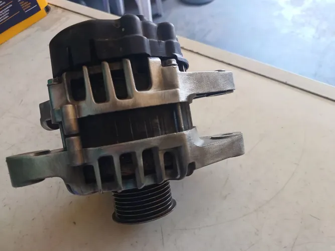 Alternador TOYOTA toyota ETIOS etios YARIS yaris