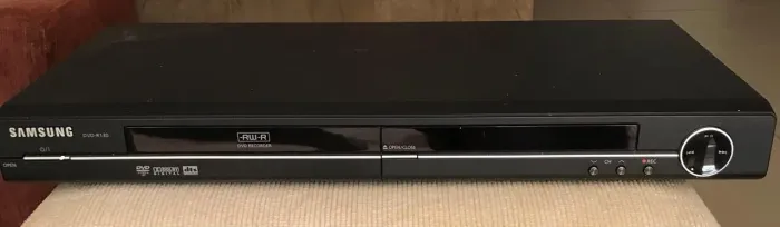 Gravador Samsung de DVD R 130