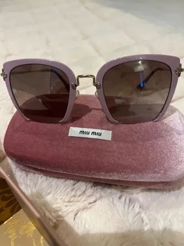 Óculos de sol da Marca MiuMiu original