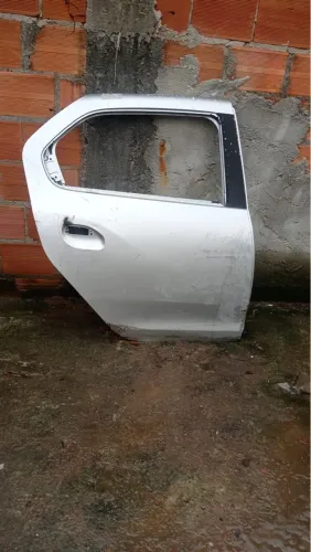 Porta traseira direita Sandero 2015