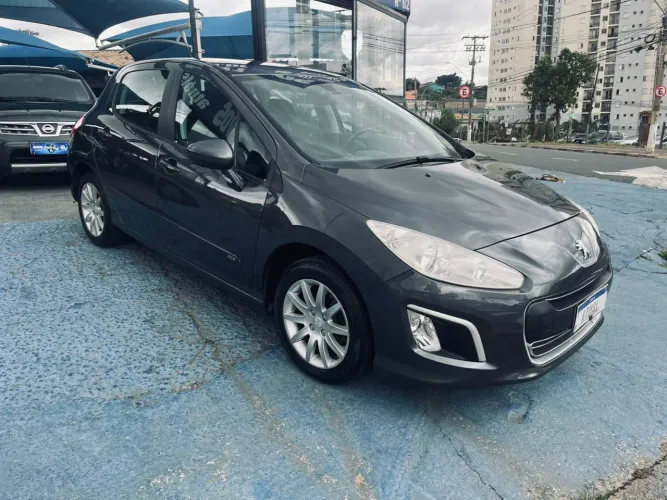Peugeot 308 Active 1.6 Flex 16V 5P Mec. 2014
