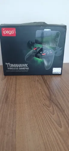Controle Ipega Tomahawk Wireless para Celular