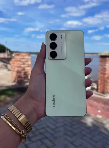 Celular**Realme C75 256Gb/8ram Gold - Black Promoção***