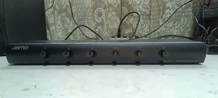 Seletor De Caixas De Som Jamo Jss6-ts Excelente Estado para ate 12 caixas