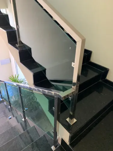 Guarda Corpo e Corrimão em Aço Inox