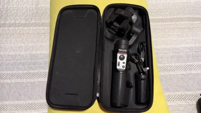 Estabilizador Hohem-iSteady Pro 4 Action para Gopro 9 a 12.