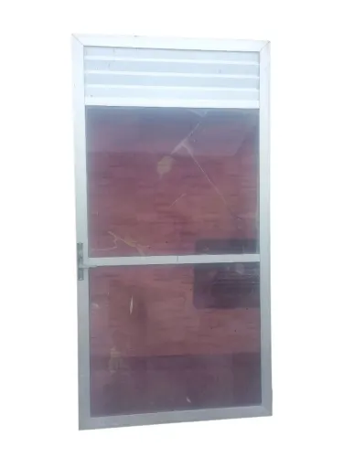 Portão alumínio detalhe