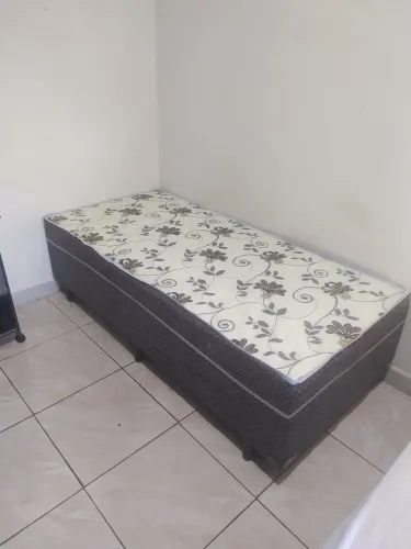 Cama Box Solteiro com Colchão Floral