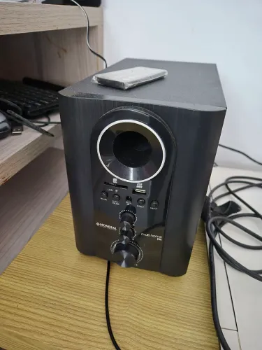 Caixa de Som Mondial Multi Home FM