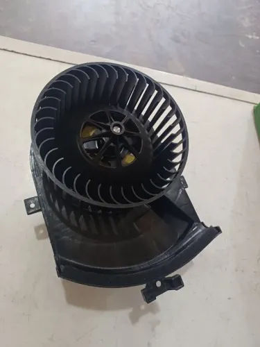 Motor ventoinha ventilador interno Gol Voyage Saveiro Fox SISTEMA VALEO 