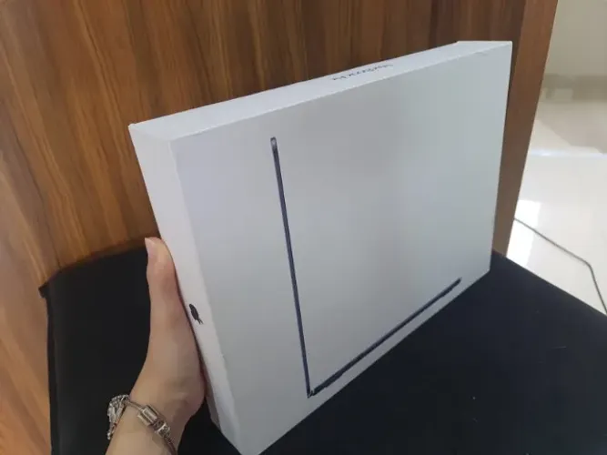 Macbook Air M4 13' 16GB 512GB Lacrado